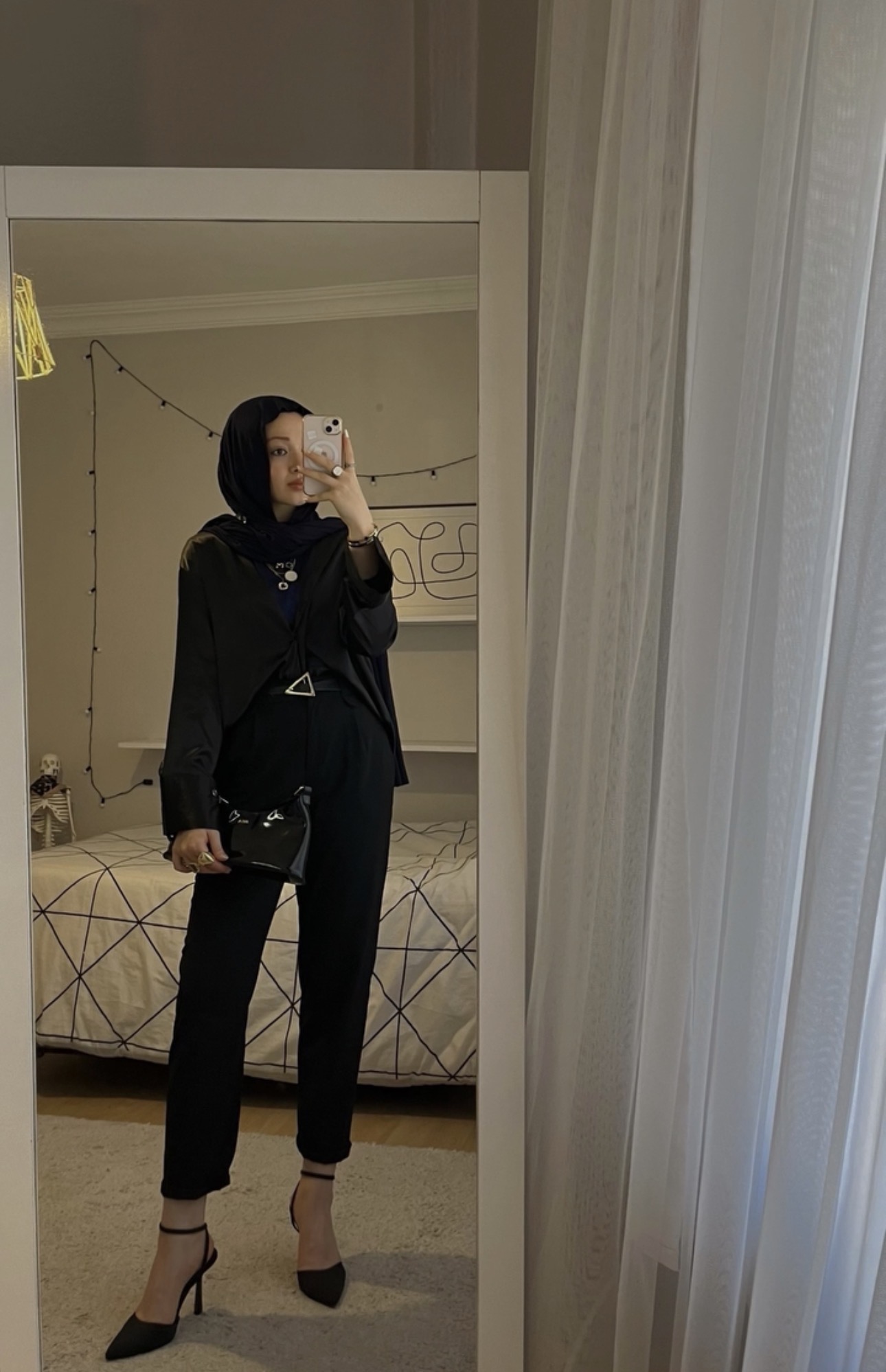 Gökçeyazı Çekici Kadın Escort Nazım
